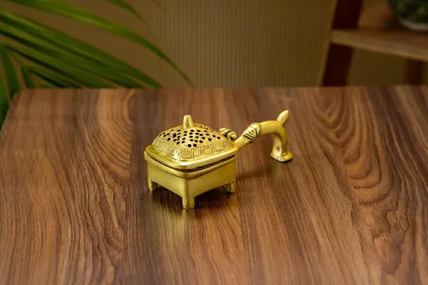Gold_Brass_Dhoop_Dani_For_Pooja