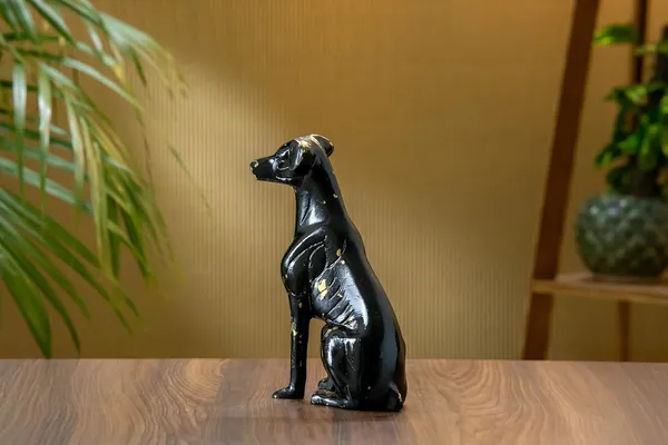 Black_Brass_Dog_Showpiece_For_Home_Decor