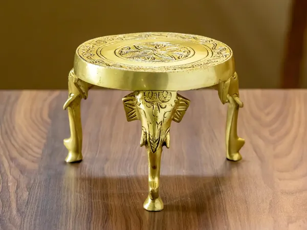 Gold_Brass_Chowki_For_Home_Decor