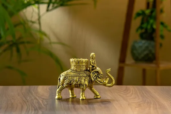Gold_Brass_Elephant_Showpiece_For_Home_Decor