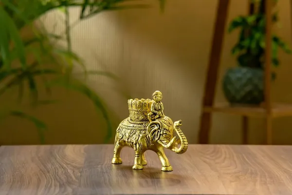 Gold_Brass_Elephant_Showpiece_For_Home_Decor