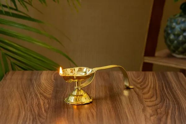 Gold_Brass_Diya_With_Holder_For_Pooja