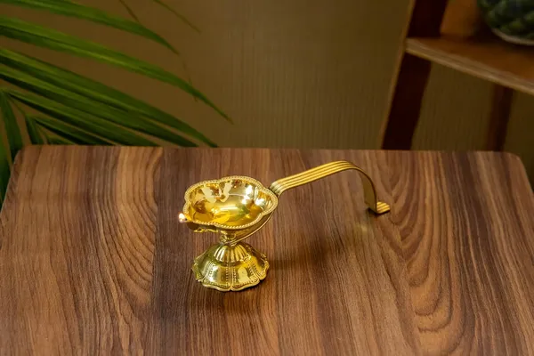 Gold_Brass_Diya_With_Holder_For_Pooja
