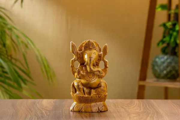 Brown_Wood_Ganesh_Idol_For_Home_Decor