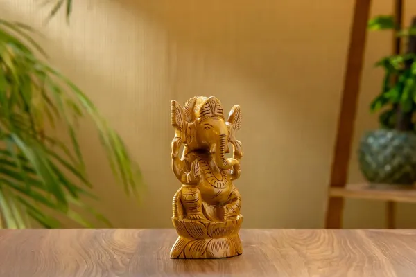 Brown_Wood_Ganesh_Idol_For_Home_Decor