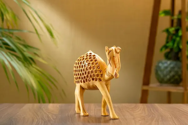 Brown_Wood_Camel_Set_For_Home_Decor
