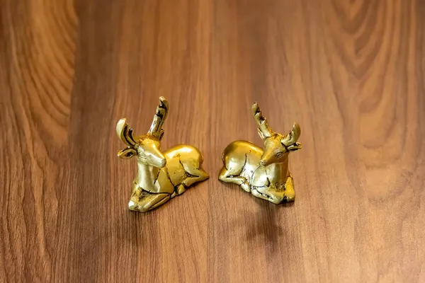 Gold_Brass_Deer_Set_For_Home_Decor