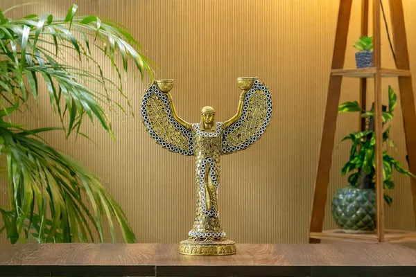 Gold_Brass_Goddess_Candle_Holder_Statue_For_Home_Decor
