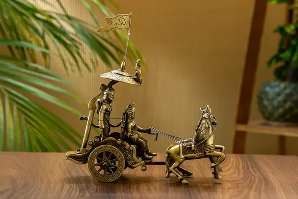 Gold_Brass_Krishna_Arjun_Rath_For_Home_Decor