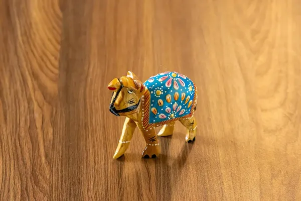 Multicolour_Wood_Camel_Set_For_Home_Decor