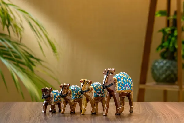 Multicolour_Wood_Camel_Set_For_Home_Decor