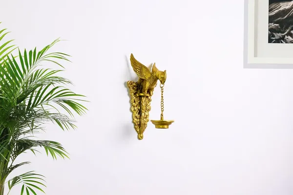 Gold_Brass_Wall_Hanging_Diya_For_Wall_Decor
