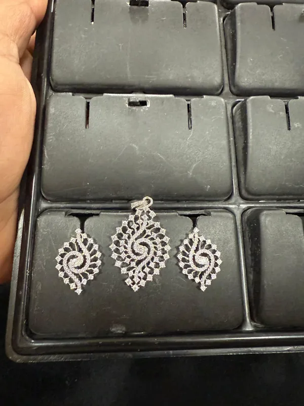 Silver_Paisley_CZ_Pendant_Set_with_Matching_Earrings