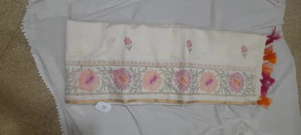 White_100%_Cotton_Saree_For_Women