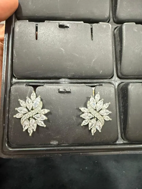 Silver_Marquise_CZ_Leaf_Cluster_Stud_Earrings