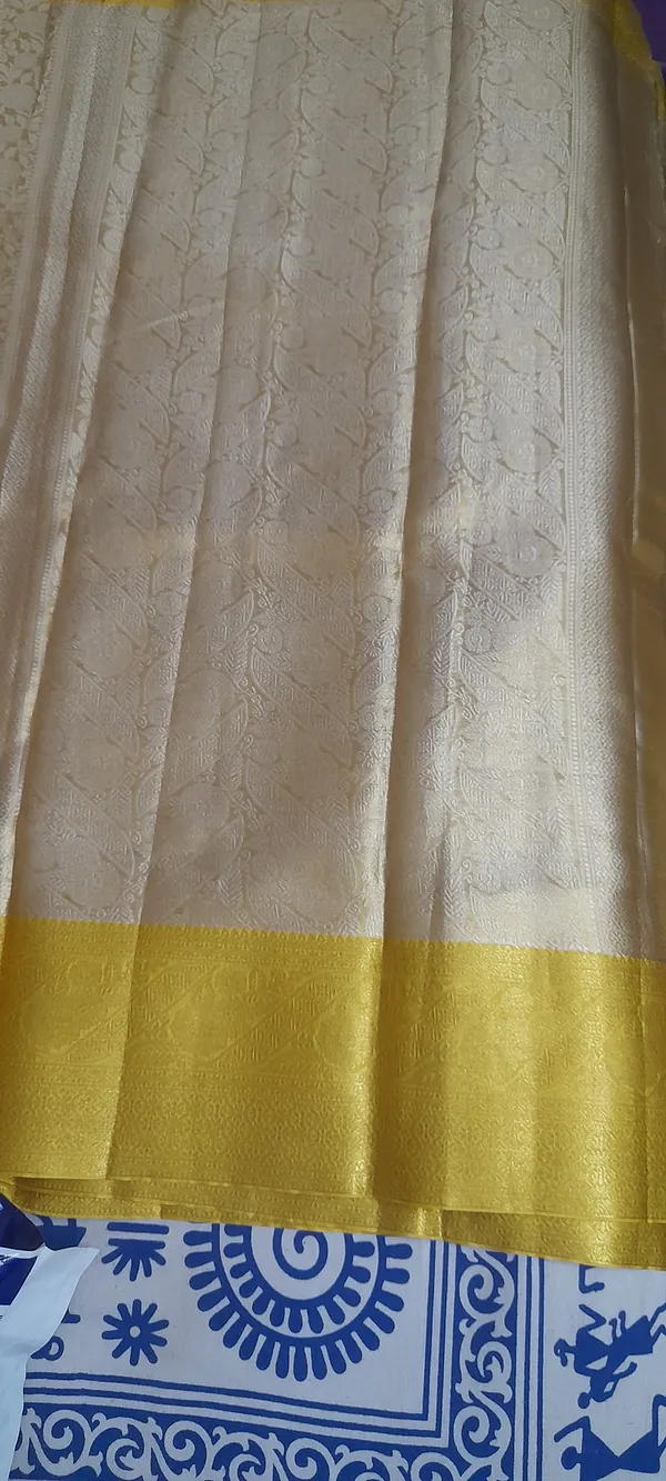 Cream__And_Gold_100%_Soft_Tissue_Saree_For_Women