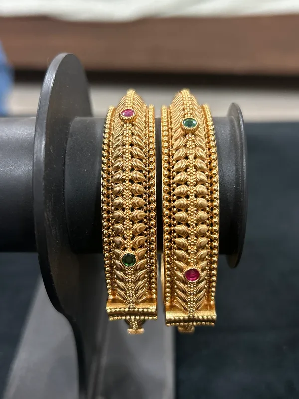 Antique_Gold_Filigree_Kada_Bangles_with_Ruby_&_Emerald_(Set_of_2)