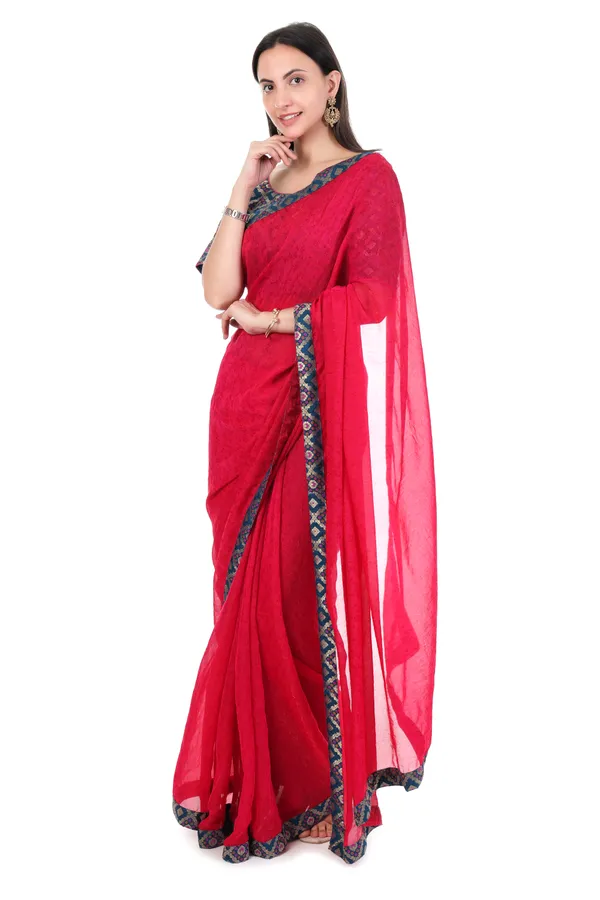 Red_Georgette_Saree_With_Printed_Border_And_Blouse
