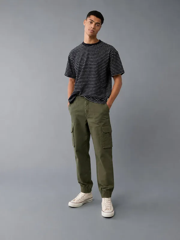 Urban_Legends_Men's_6_Pocket_Cargo_Pant_Stretch_Regular_Fit_Dark_Green
