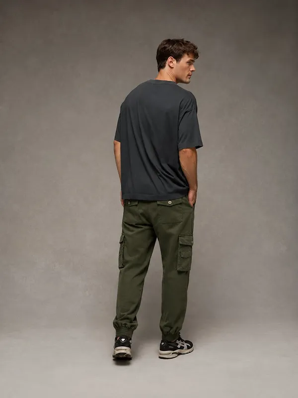 Urban_Legends_Men's_6_Pocket_Cargo_Pant_Stretch_Regular_Fit_Dark_Green