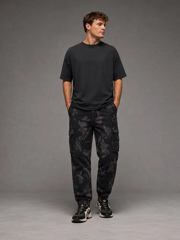Urban_Legends_Men's_6_Pocket_Utility_Camouflage_Cargo_Pant_Stretch_Regular_Fit__Black
