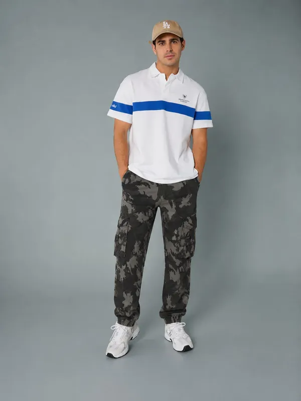 Urban_Legends_Men's_6_Pocket_Combat_Cargo_Pant_Stretch_Regular_Fit__Cream