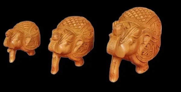 Multicolour_Wood_Showpiece