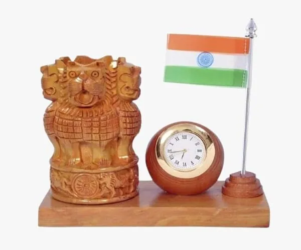 Multicolour_Wood_Showpiece