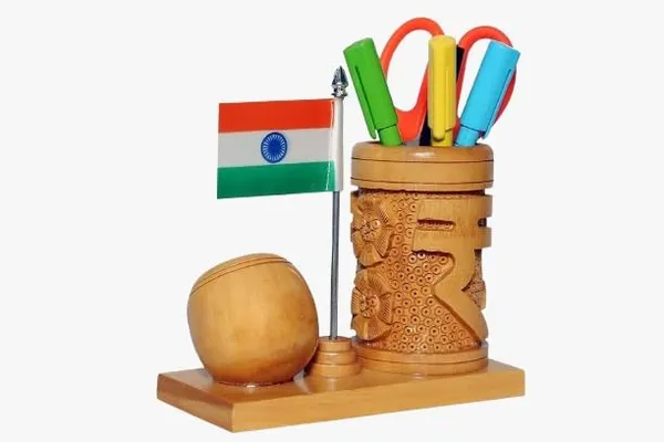 Multicolour_Wood_Pen_Stand