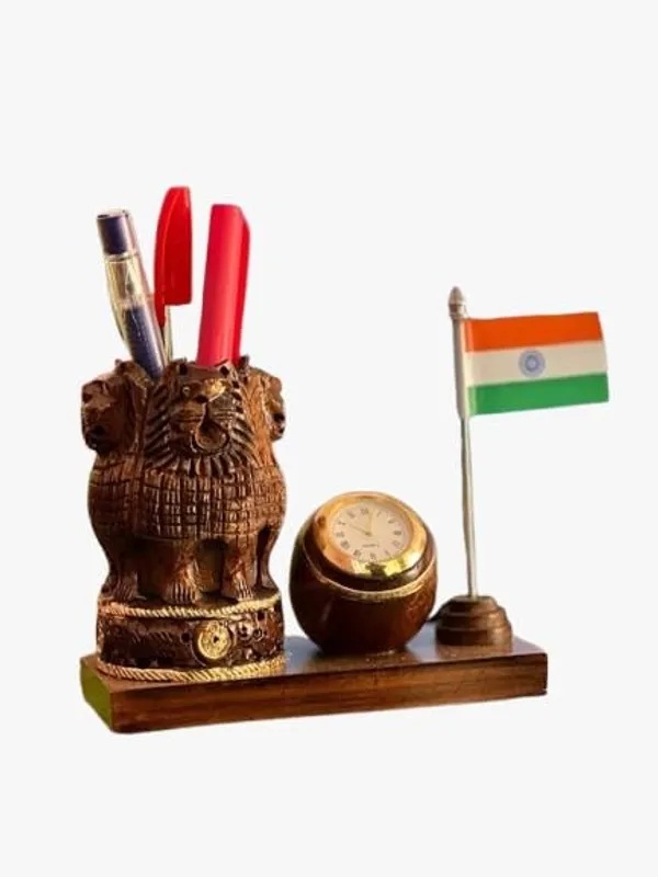 Multicolour_Wood_Showpiece