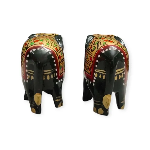 Black_Wood_Showpiece
