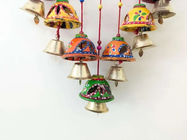 Multicolour_Metal_Showpiece
