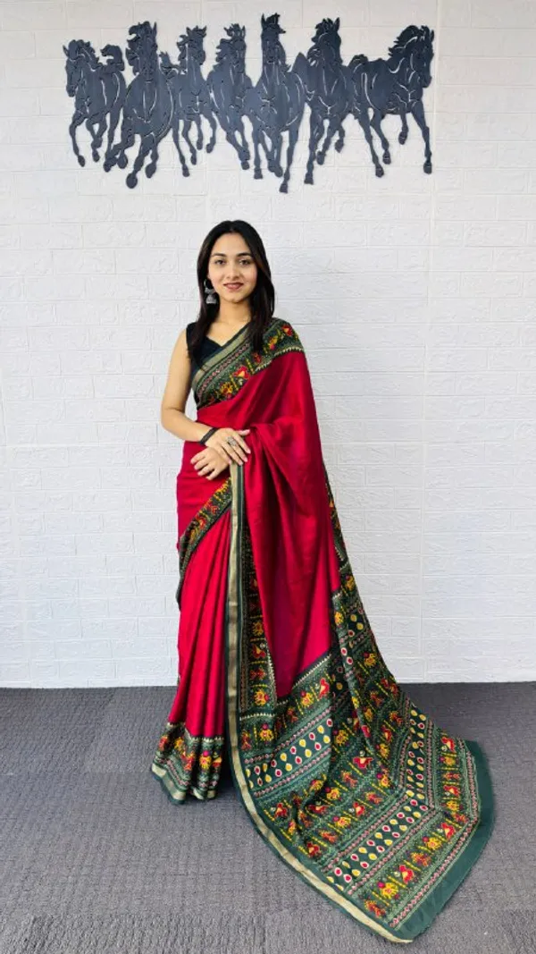 Red_And_Green_Cotton_Premium_Saree_For_Women_|_With_Blouse_Piece