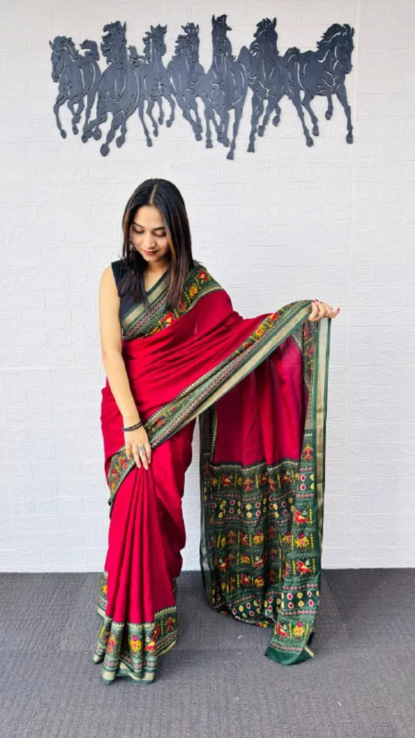 Red_And_Green_Cotton_Premium_Saree_For_Women_|_With_Blouse_Piece