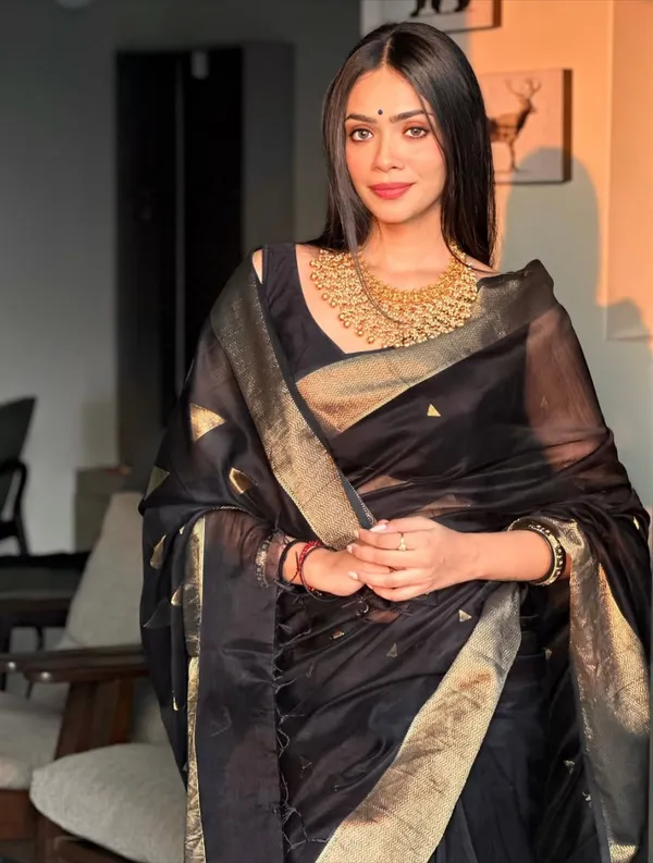 Banarasi_Traditional_Silk_Saree