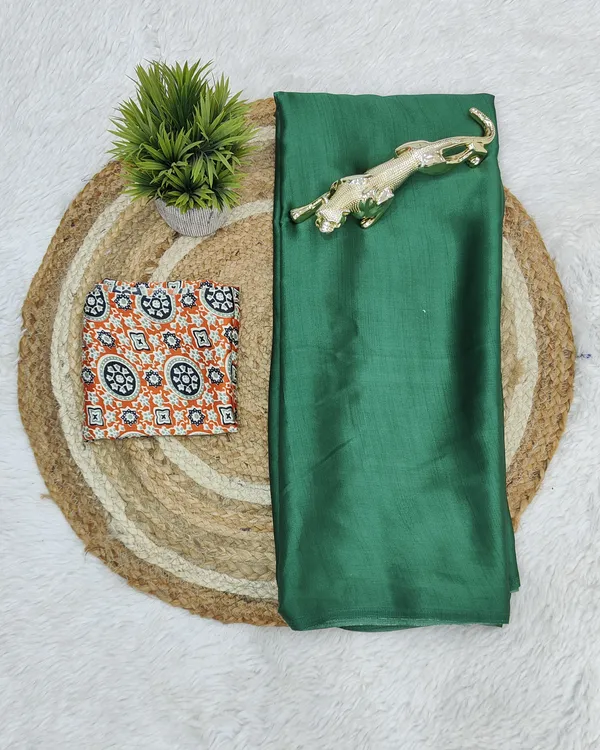 Green_Cotton_Premium_Designer_Saree_For_Women_|_With_Blouse_Piece