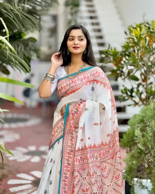 Linen_Classic_Beauty_Saree