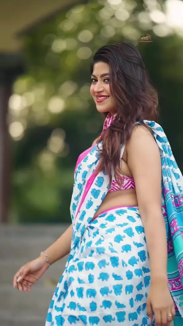 Linen_Queen_Saree