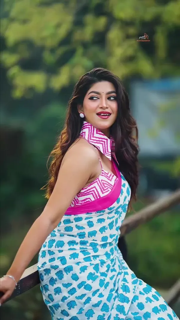 Linen_Queen_Saree