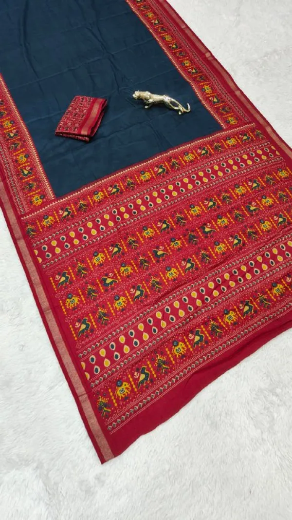 Rama_And_Red_Cotton_Premium_Wedding_Special_Saree_For_Women_|_With_Blouse_Piece