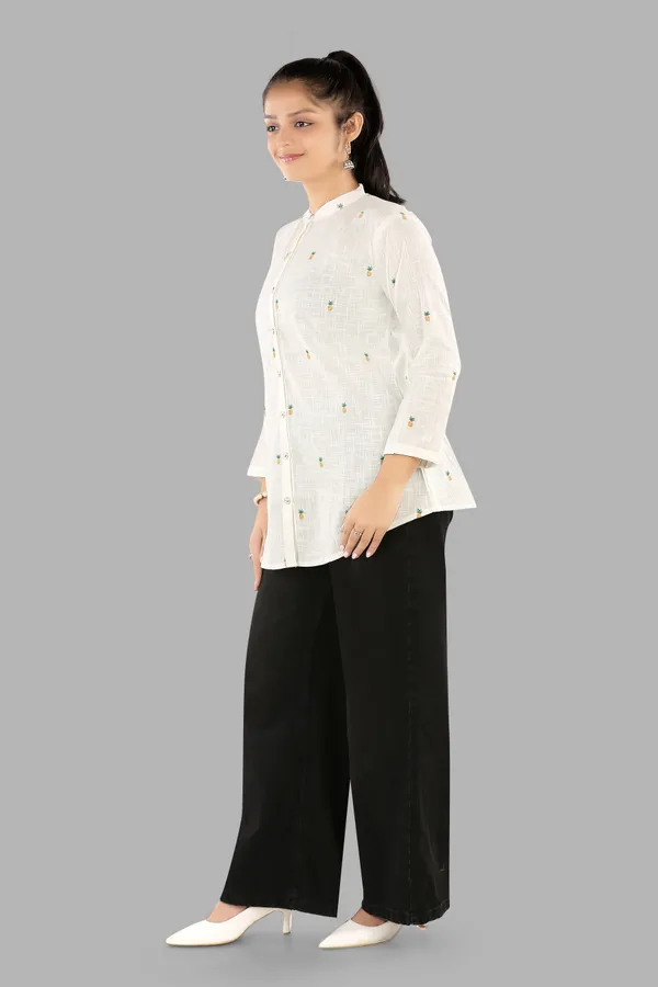 White_And_Black_Embroidered_Cotton_Pant_For_Women