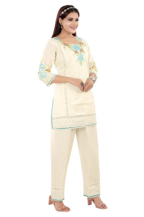 Off_White_Embroidered_Cotton_Kurta_Pant_Set_For_Women