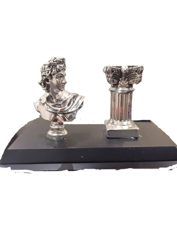 Silver_plated__Greek_God_Pen_Stand_For_Office_&_Desk_Use