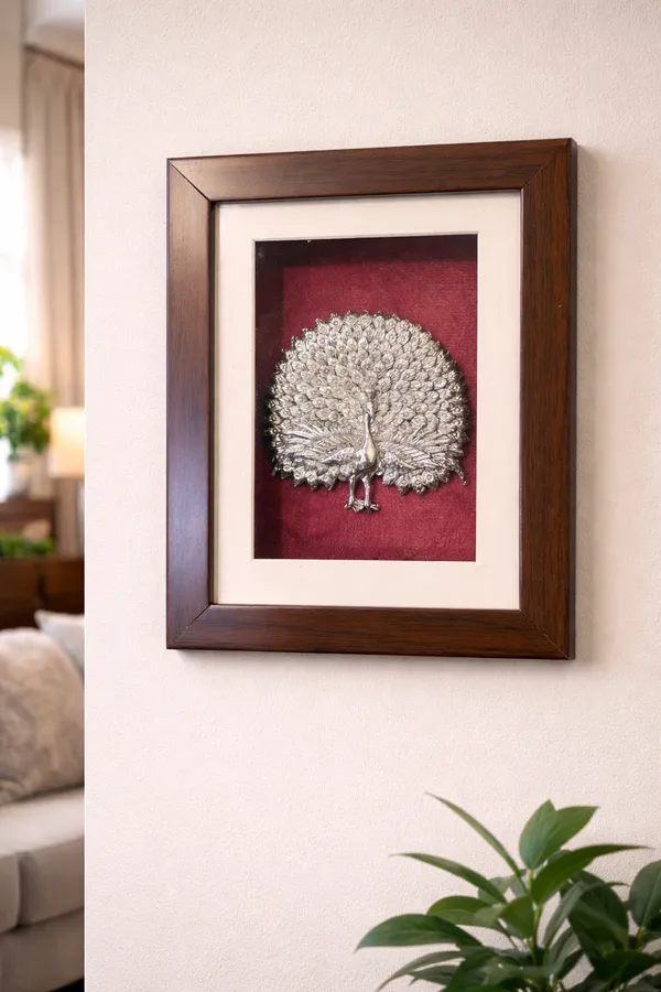 Silver_plated_Frame_Peacock_For_Home_Decor