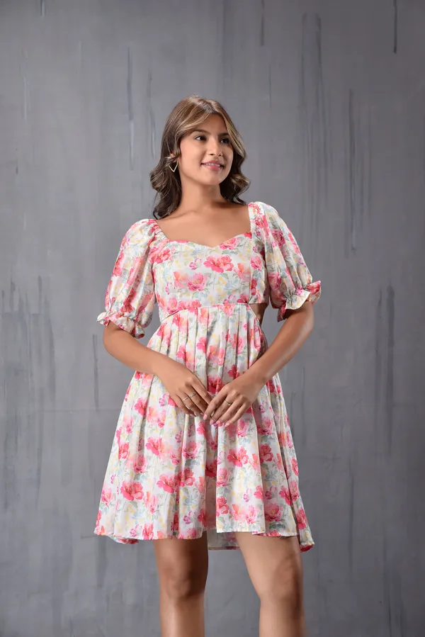 Waist_Back_Cut_Out_Dress