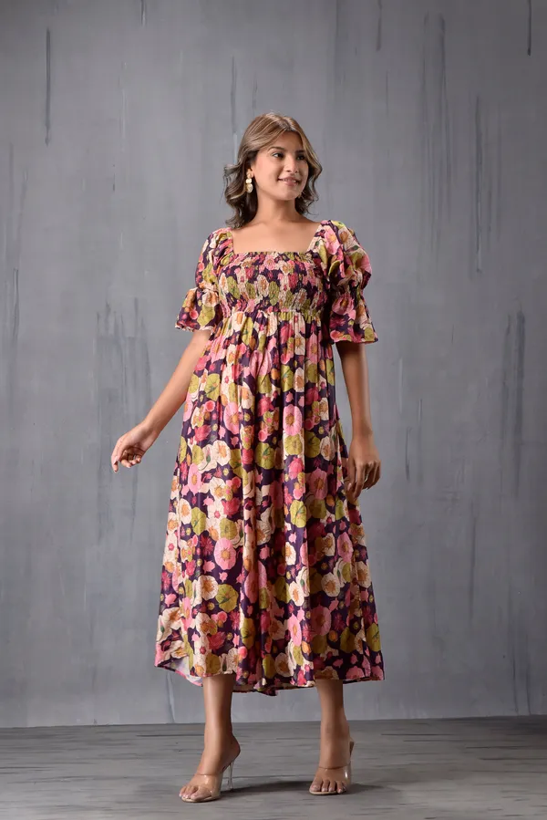 Smocking_Dress