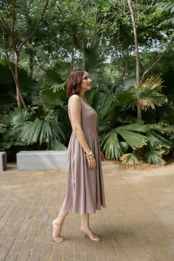 Midi_Dress