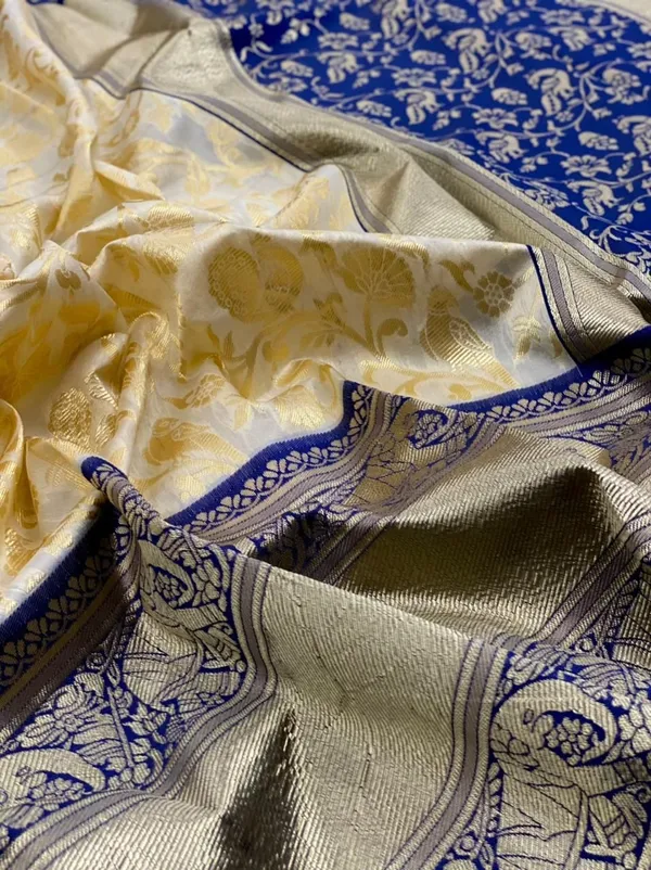 Anika_Regal_Champagne_Gold_&_Deep_Plum_Lichi_Silk_Saree_with_Antique_Zari_Elegance