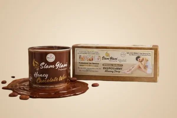 Honey_Chocolate_Wax_With_Disposable_Waxing_Strips_Combo