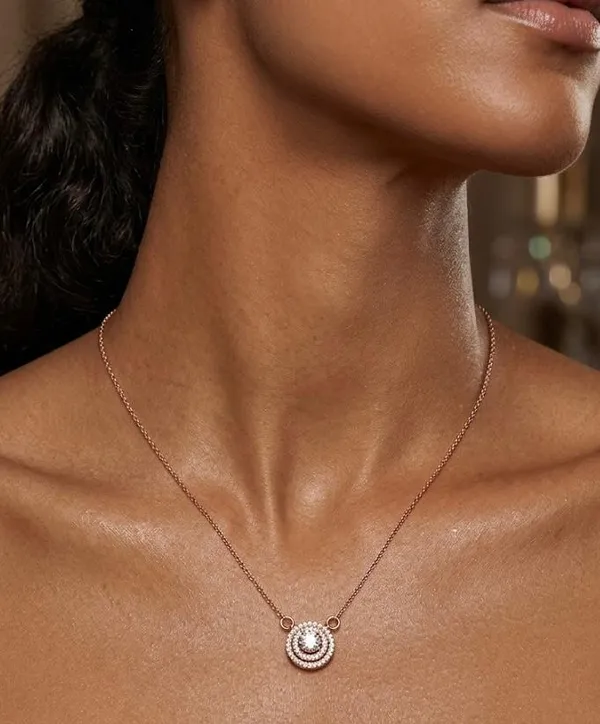 Elegant_Rose_Gold_Halo_Crystal_Pendant_Necklace